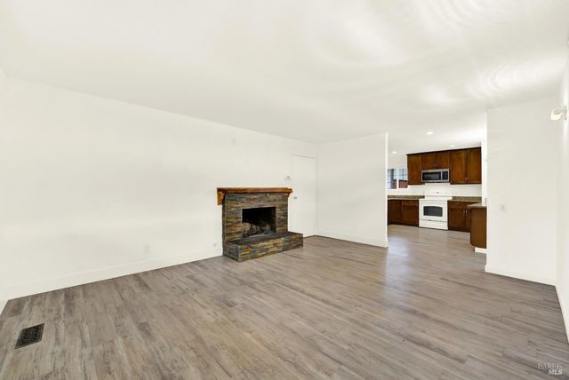 2630 Owens St, Fairfield, CA 94534