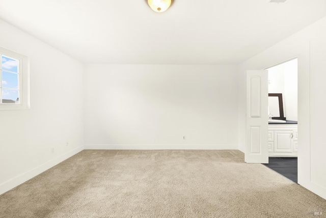 2630 Owens St, Fairfield, CA 94534