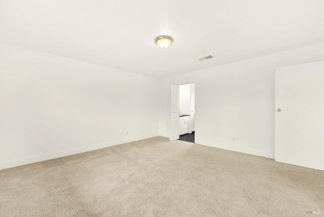 2630 Owens St, Fairfield, CA 94534