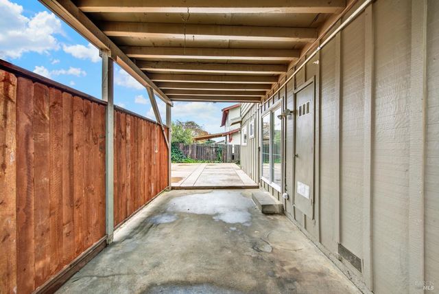 2630 Owens St, Fairfield, CA 94534