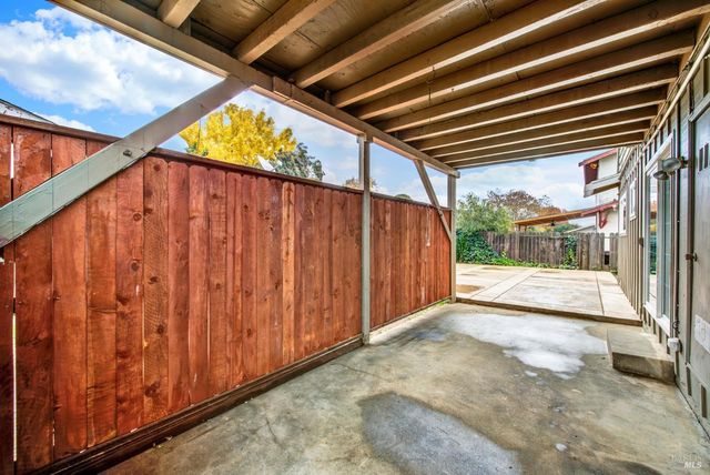 2630 Owens St, Fairfield, CA 94534