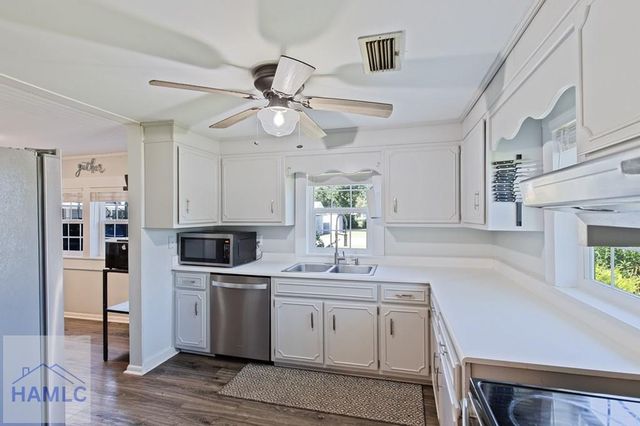 2771 Odum Highway, Jesup, GA 31545