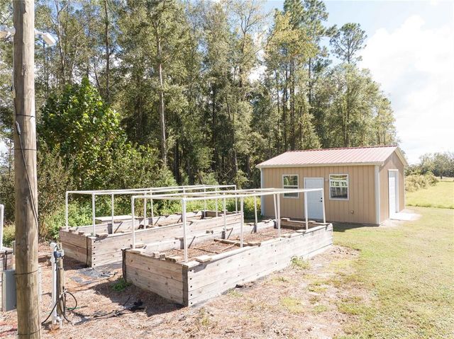 3897 SW PINEMOUNT ROAD, Lake City, FL 32024