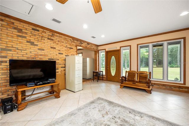 3897 SW PINEMOUNT ROAD, Lake City, FL 32024