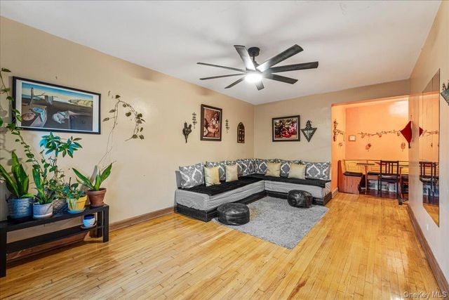 8709 34th Avenue 4J, Jackson Heights, NY 11372