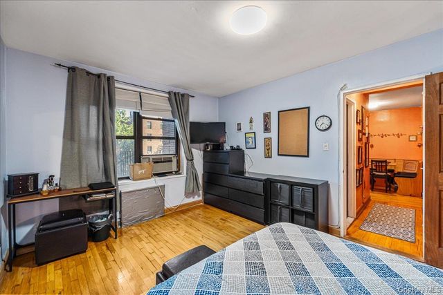 8709 34th Avenue 4J, Jackson Heights, NY 11372