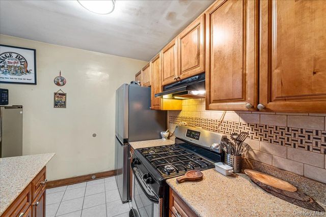 8709 34th Avenue 4J, Jackson Heights, NY 11372