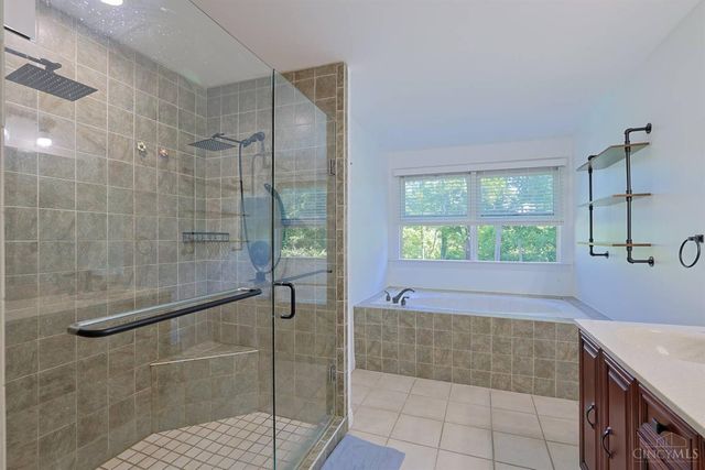 6844 High Meadows Drive, Anderson Twp, OH 45230