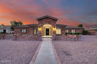 7122 W REDFIELD Road, Peoria, AZ 85381