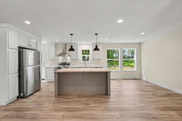 1724 Commissioners Way, Sterling Twp, OH 45154