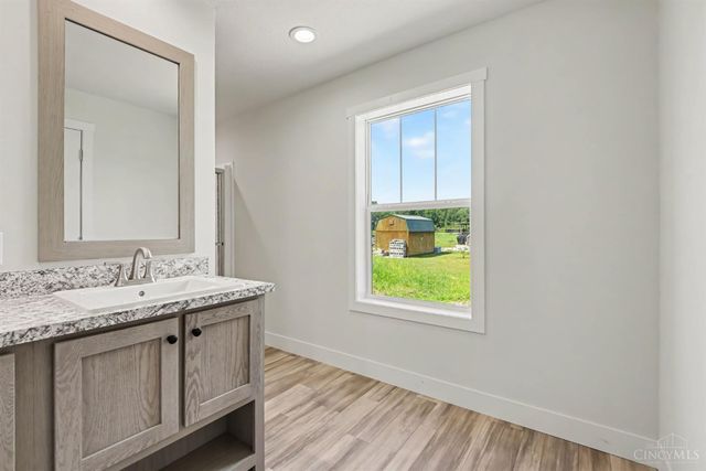 1724 Commissioners Way, Sterling Twp, OH 45154