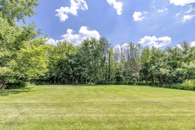 2901 MOOSE CREEK TRAIL, Green Bay, WI 54313