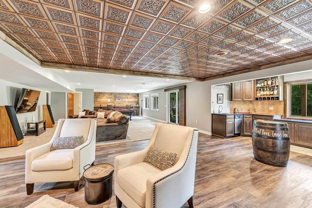 2901 MOOSE CREEK TRAIL, Green Bay, WI 54313