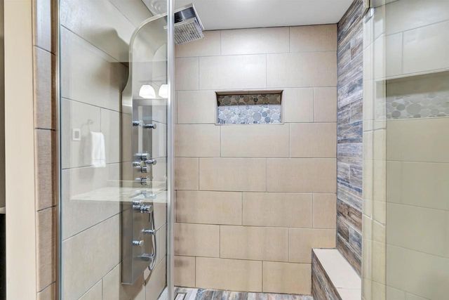 2901 MOOSE CREEK TRAIL, Green Bay, WI 54313