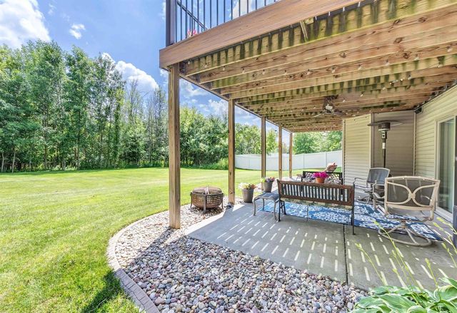 2901 MOOSE CREEK TRAIL, Green Bay, WI 54313