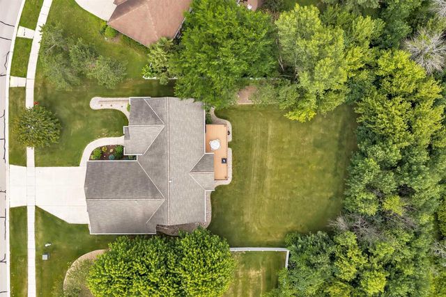 2901 MOOSE CREEK TRAIL, Green Bay, WI 54313