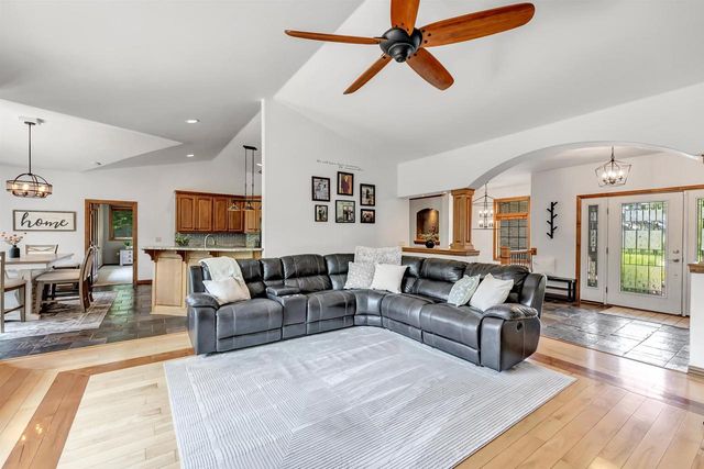 2901 MOOSE CREEK TRAIL, Green Bay, WI 54313