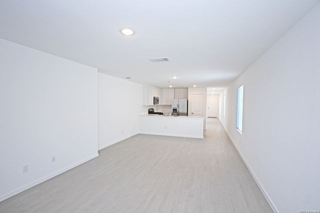 3759 MOON HILL RD, Marion, TX 78124