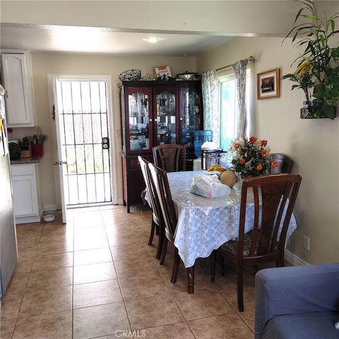 1449 S Park Avenue, Pomona, CA 91766