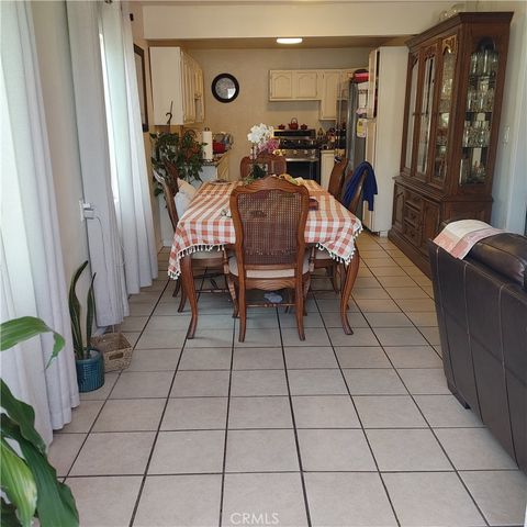 1449 S Park Avenue, Pomona, CA 91766
