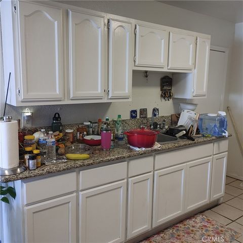1449 S Park Avenue, Pomona, CA 91766