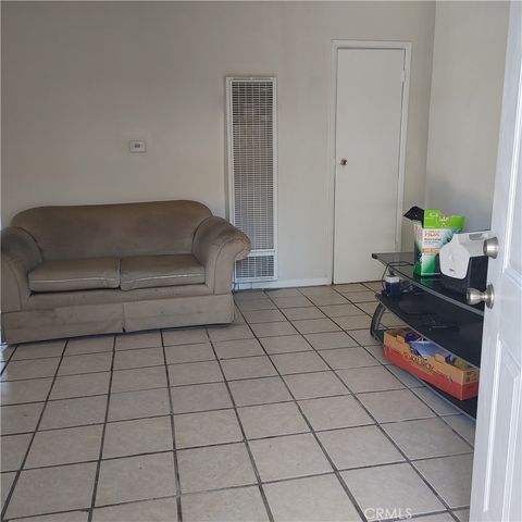 1449 S Park Avenue, Pomona, CA 91766