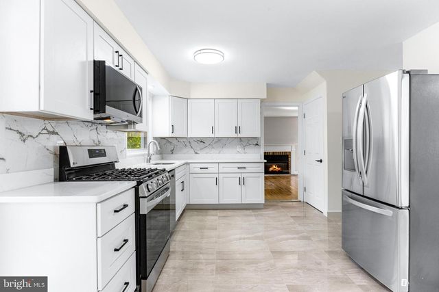 316 WICKERSHAM WAY, Cockeysville, MD 21030