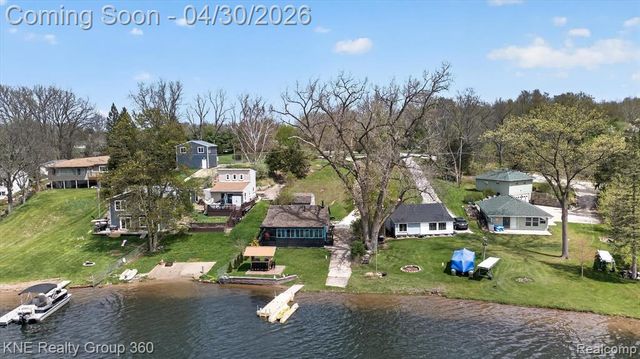 2509 Rubbins Road, Howell, MI 48843