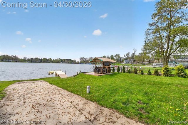 2509 Rubbins Road, Howell, MI 48843