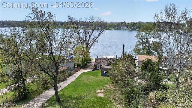 2509 Rubbins Road, Howell, MI 48843