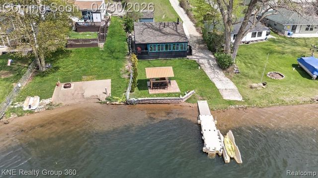 2509 Rubbins Road, Howell, MI 48843