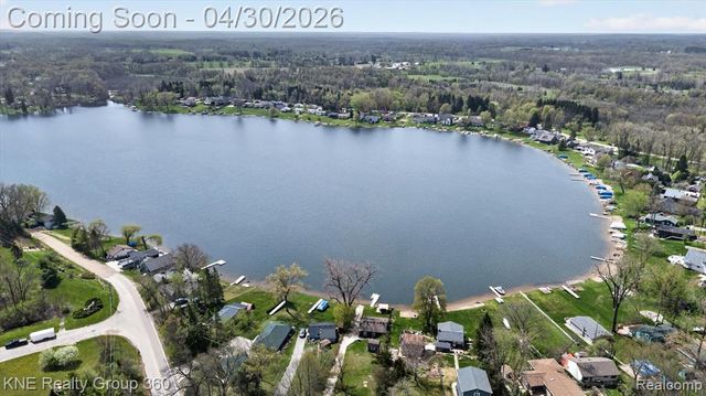 2509 Rubbins Road, Howell, MI 48843