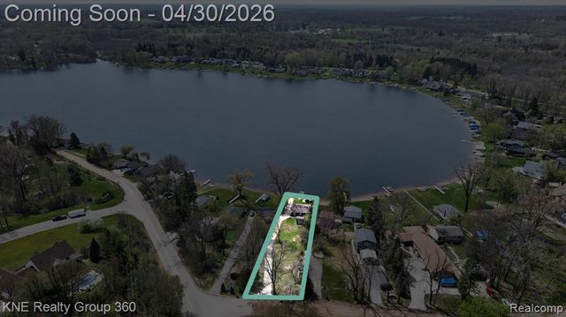 2509 Rubbins Road, Howell, MI 48843