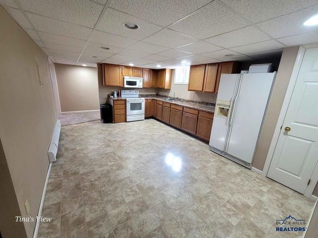 3255 OLD BELLE RD, Spearfish, SD 57783