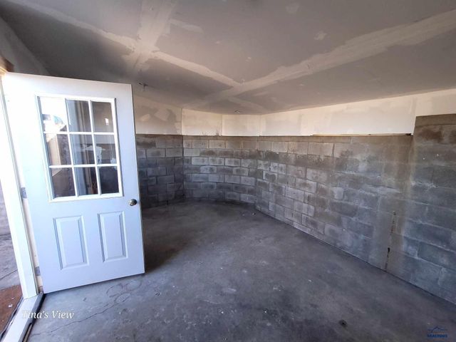 3255 OLD BELLE RD, Spearfish, SD 57783