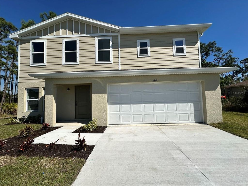 1242 AUTUMN STREET, Punta Gorda, FL 33980