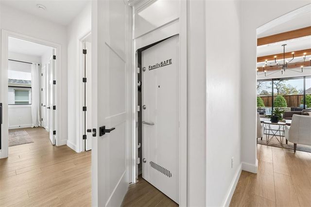 2800 Sandstone Ridge, Edmond, OK 73034