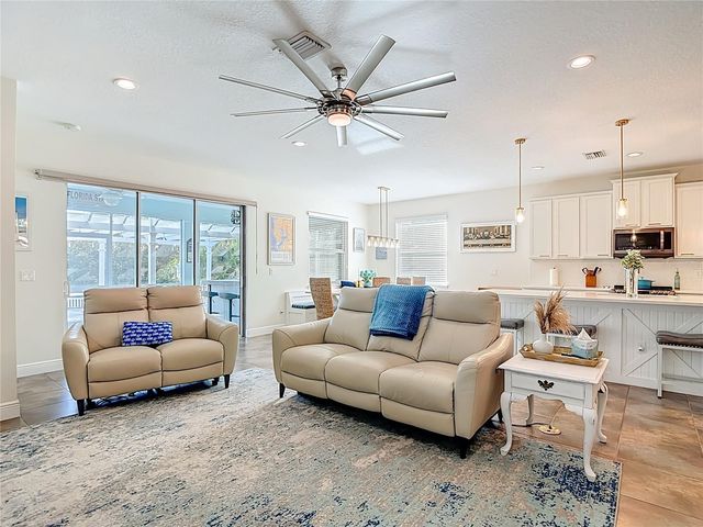 443 BAHAMA GRANDE BOULEVARD, Apollo Beach, FL 33572