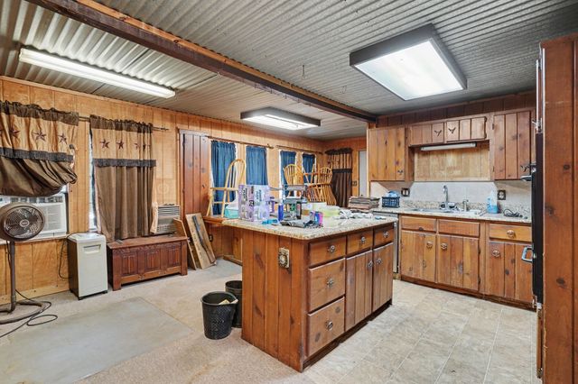 6413 County Road 803, Burleson, TX 76028