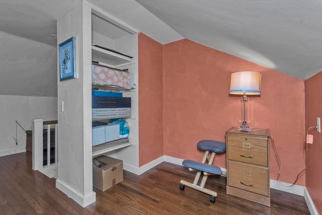 21 Winthrop Street, Northampton, MA 01060
