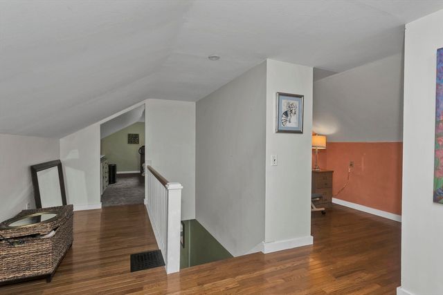21 Winthrop Street, Northampton, MA 01060
