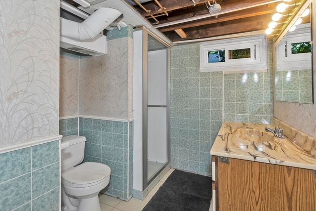 21 Winthrop Street, Northampton, MA 01060