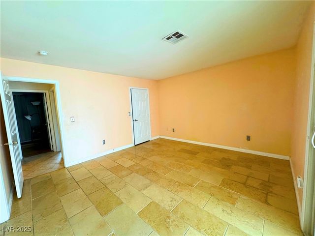 7504 Grenfell Drive, Las Vegas, NV 89129