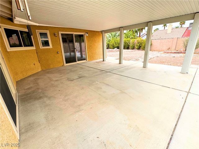 7504 Grenfell Drive, Las Vegas, NV 89129