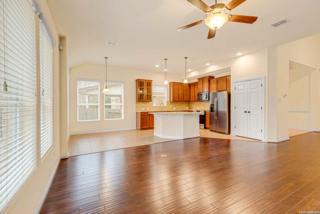 25151 Buttermilk, San Antonio, TX 78255