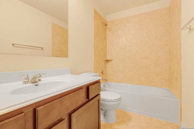 25151 Buttermilk, San Antonio, TX 78255