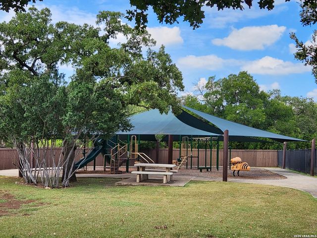 25151 Buttermilk, San Antonio, TX 78255