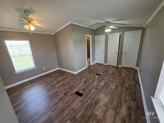 33163 Gilley Road, Lillian, AL 36549