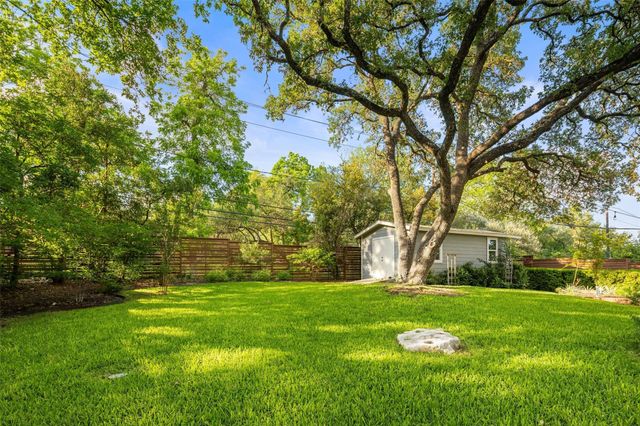 4906 Balcones DR, Austin, TX 78731