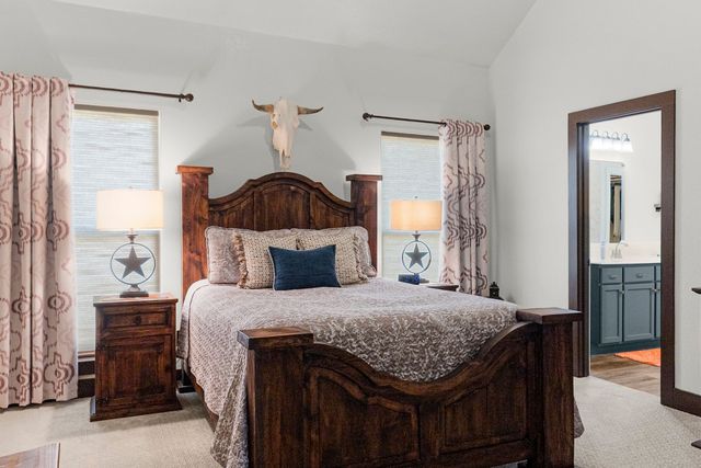 6049 Fm 1567, Lone Oak, TX 75453